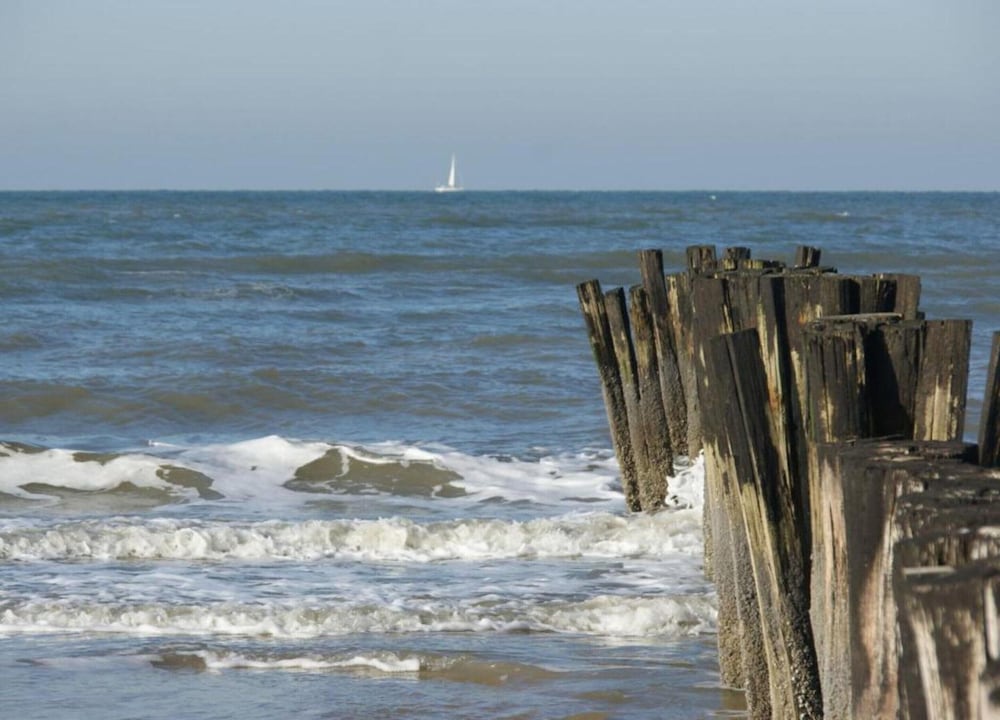 Holiday Home in Schoorl Near Sandy Beaches