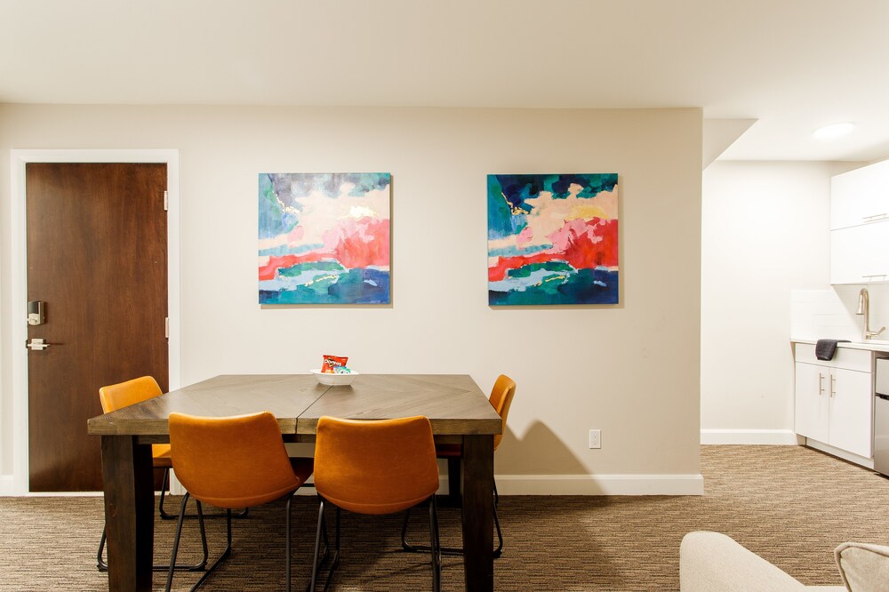 Parc Avenue Lofts