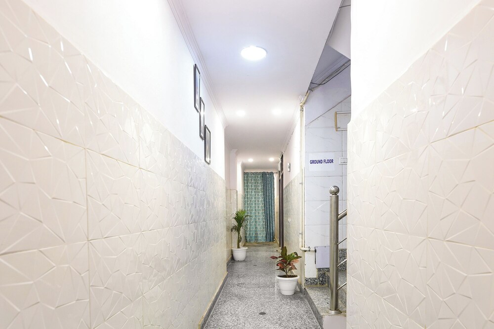 Fabhotel Comfort Home Stay