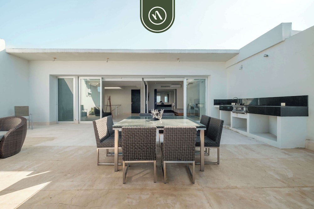 Oceanview Penthouse With Private Pool - BBQ