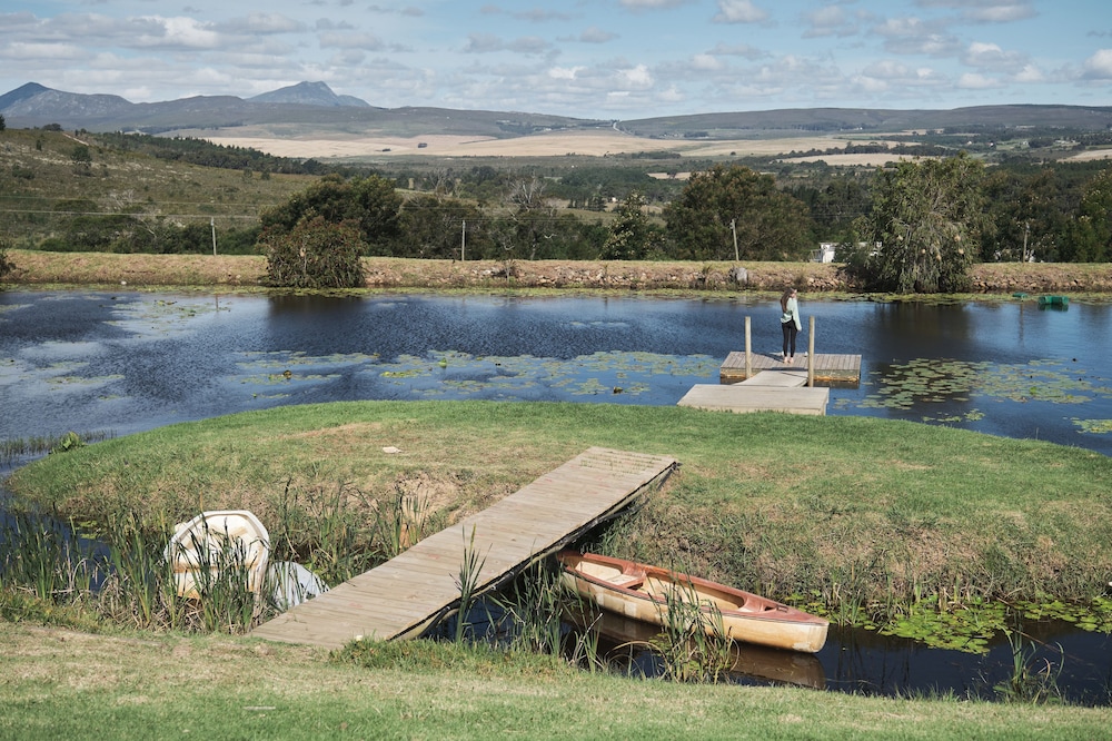 AfriCamps at Stanford Hills Estate- Glamping