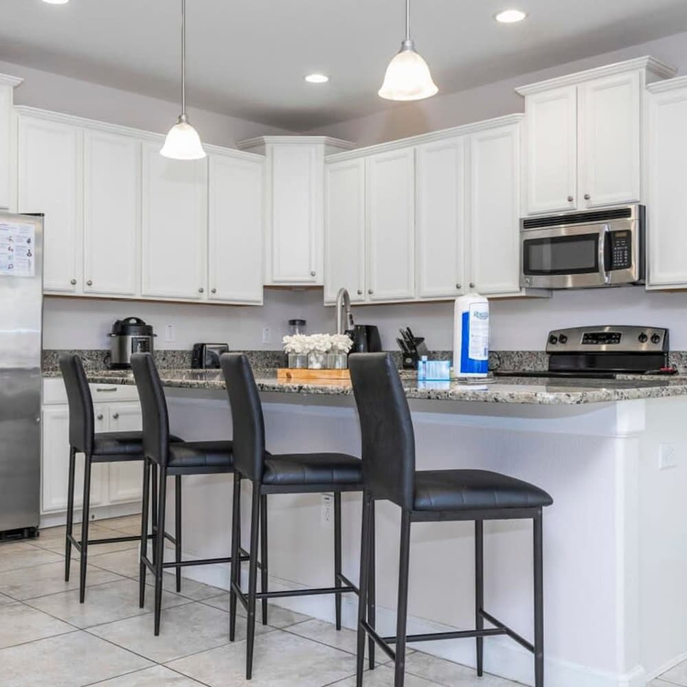 2934 Perfect 5BD for Your Vacation view 4