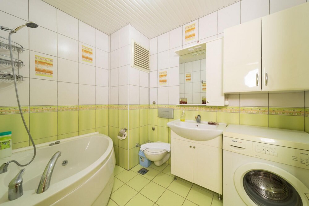 Pleasant Flat Near Beach With Sea View in Alanya view 2