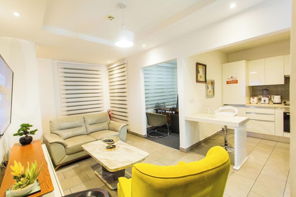 Accra Luxury Apartments at Edge
