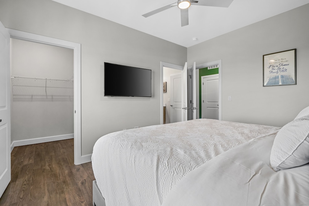 The Rodeo Drive Suite Penthouse The Gulch view 4