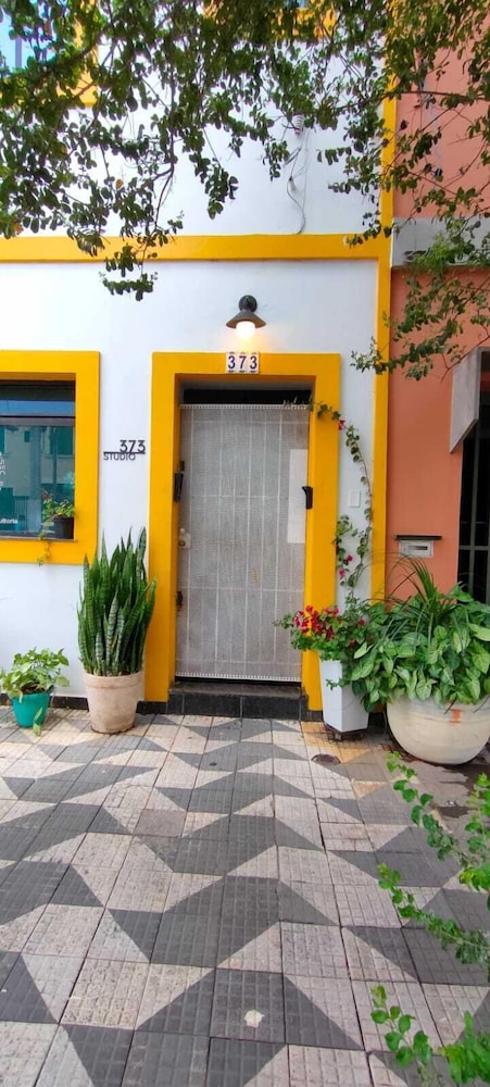 Hospedaria Casa 373