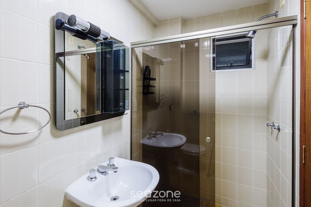 Apt w Balcony Close to Beach Privileged loc Mrn302