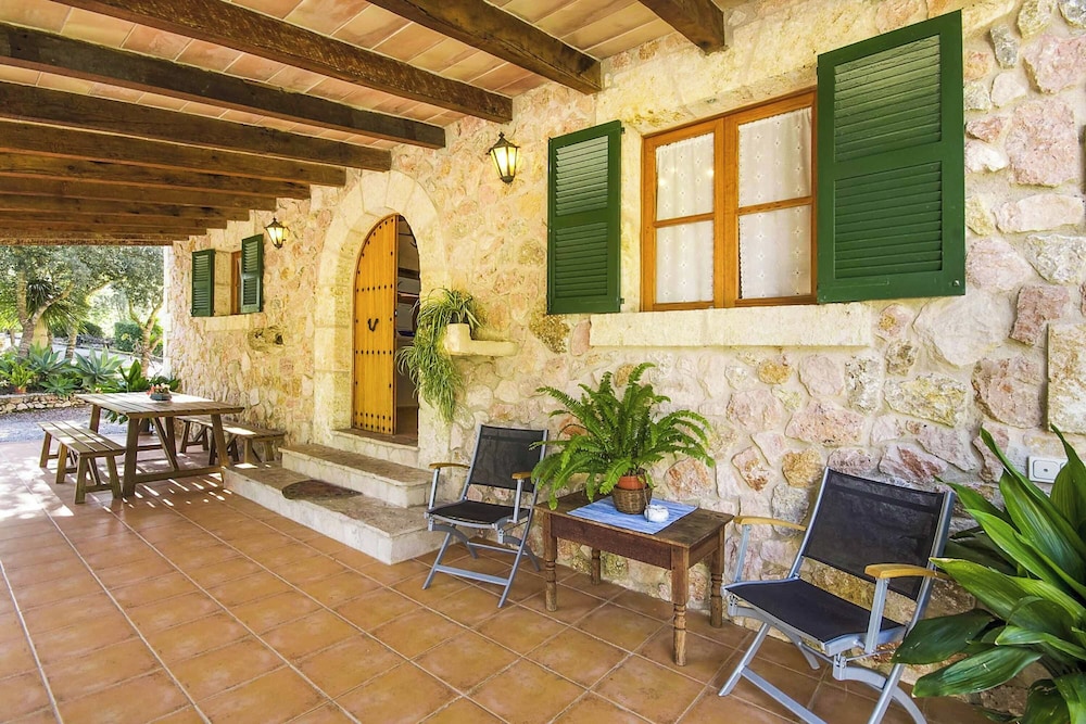 Villa Pedro Monjo