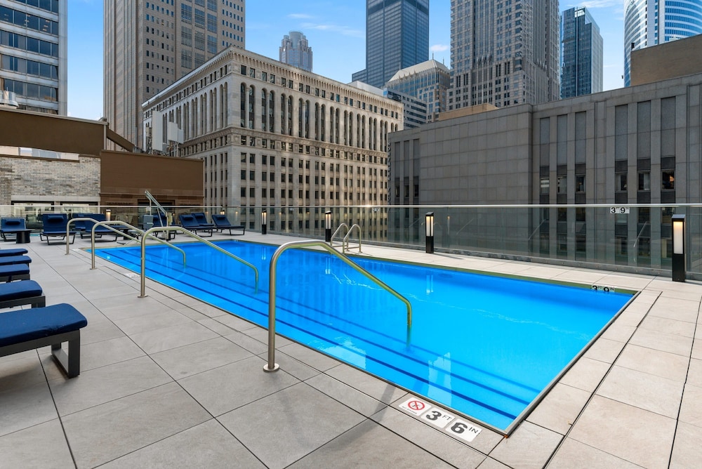 Two Units Seamless Stay Downtown Convenience