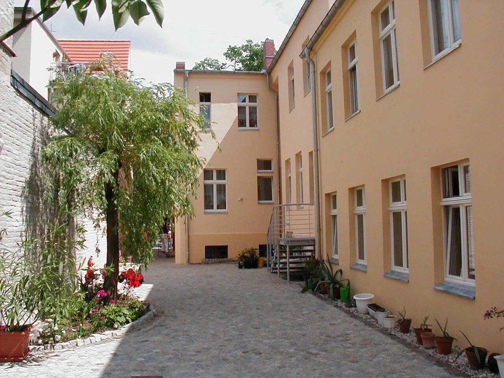 Photo 44