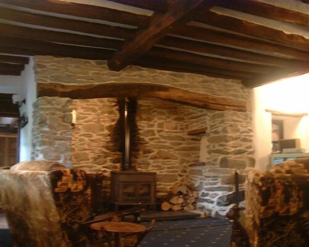 Llangollen Vacations - Horseshoe Pass Holiday Lets - Property Image 2