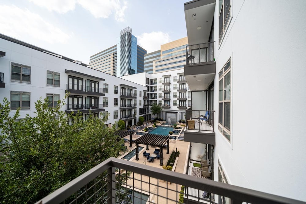 Unwind at Cityline - Premium 1BR in Dallas