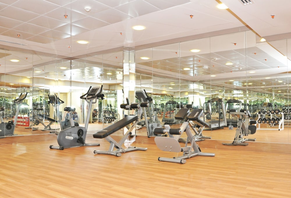 Abu Dhabi Vacations - Ramee Royal Hotel Apartments - Property Image 12