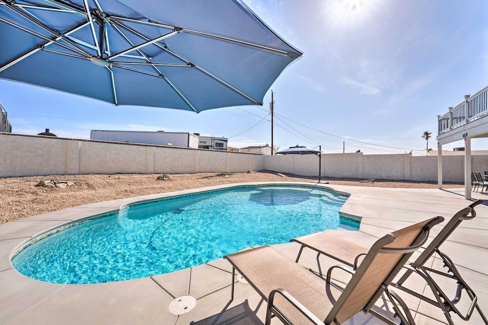Pool, Game Room, Hot Tub: Lake Havasu City Oasis!