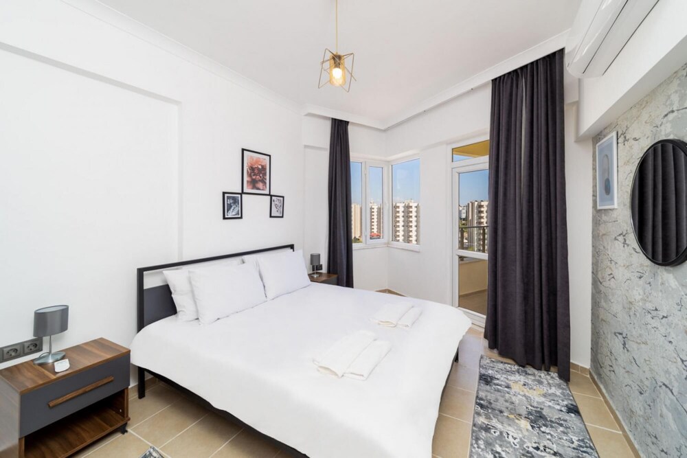 Lovely Apartment With Balcony in Aksu