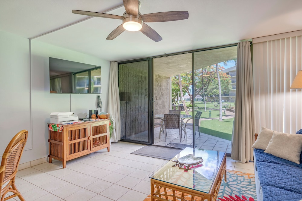 Romannas Golden Ray Oceanfront Condo
