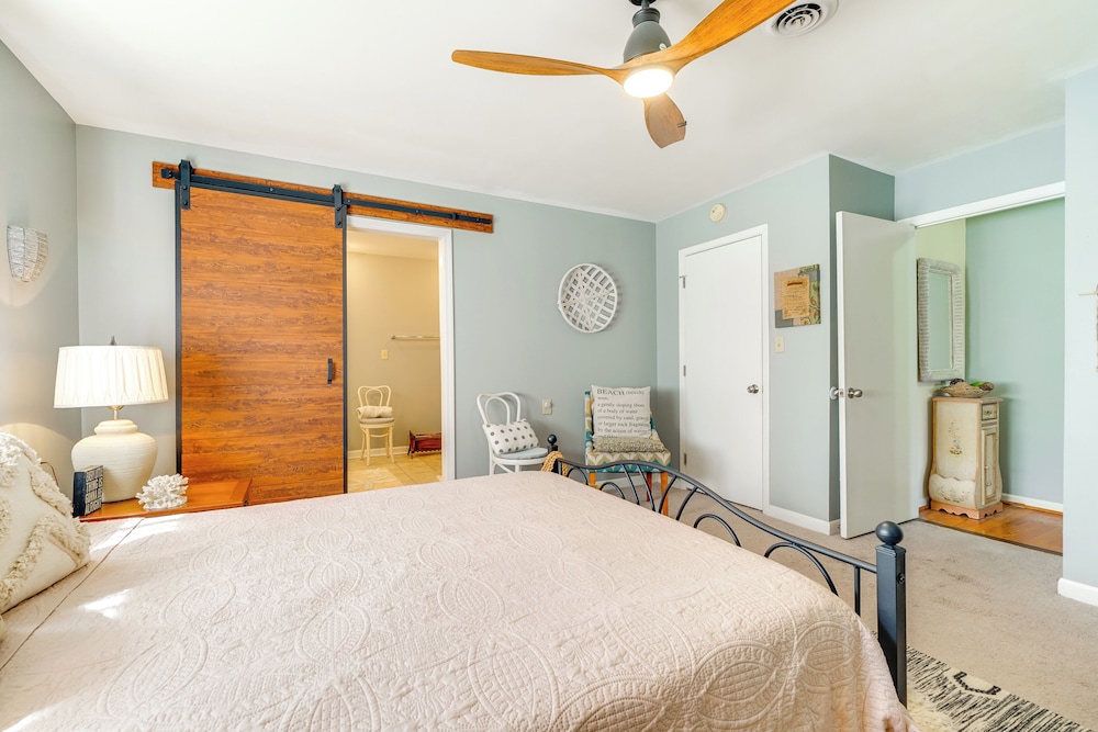 Fall Home Getaway in Surf City Limits