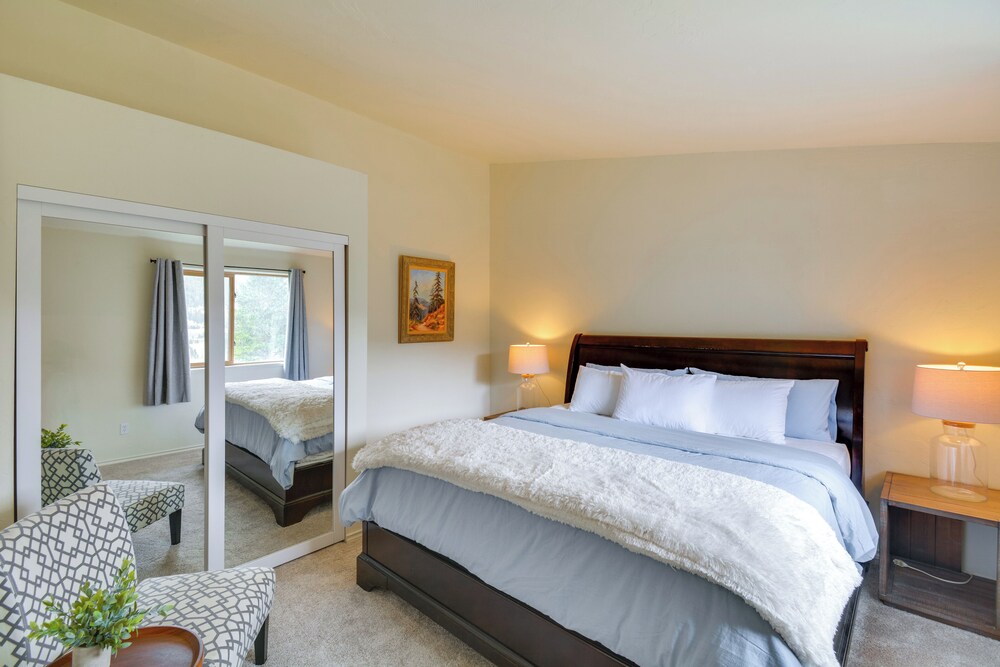 Hike, Fish, Ski & Explore: Cabin Near Breckenridge