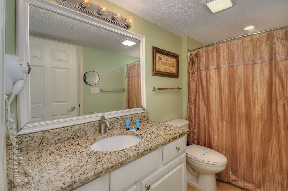 Grand Atlantic by Elliott Beach Rentals