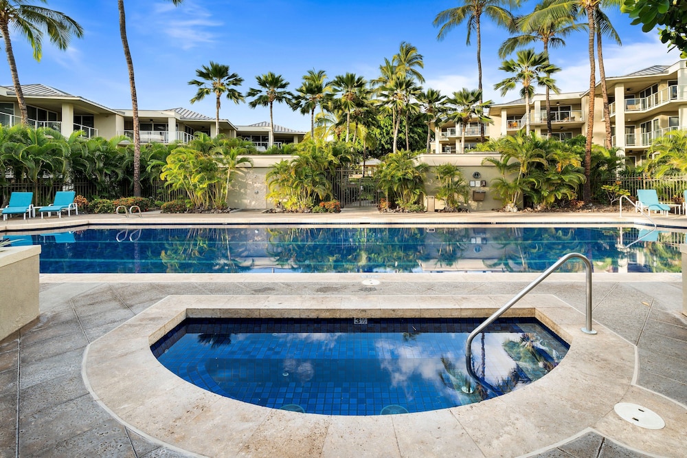 Beautiful Mountain View - Concierge Included - Spacious! - Vrkcv