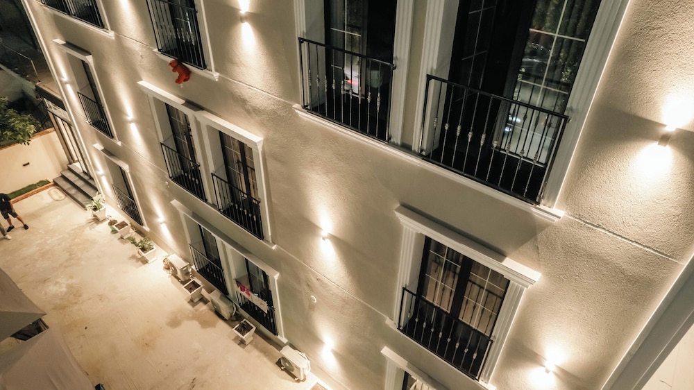 Trident Residence