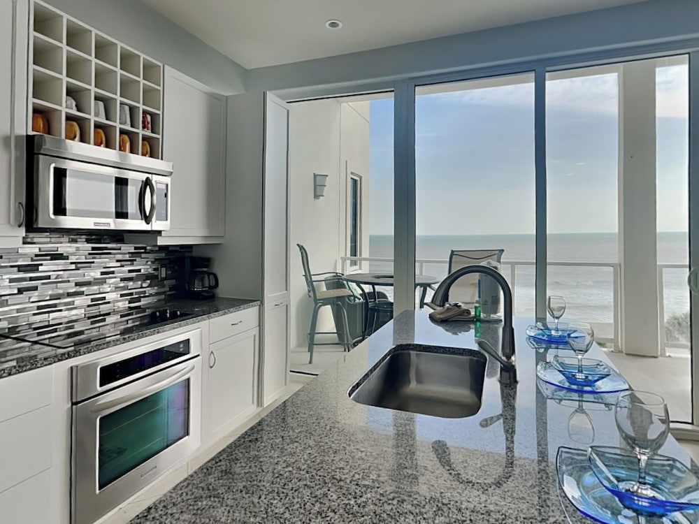 High Seas by Ryson Vacation Rentals