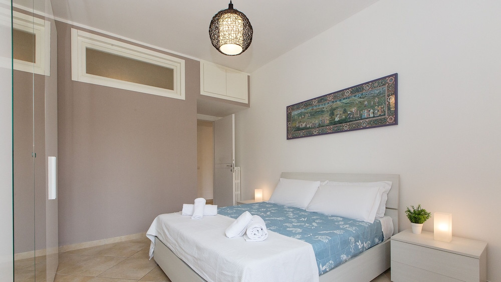 Rental in Rome Taurasia