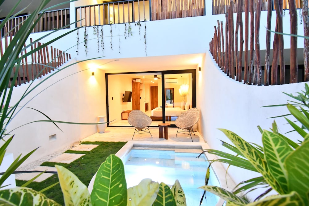 Loch Tulum by The Spot Rentals