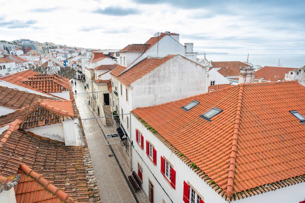 Ocean View Penthouse - Central Ericeira