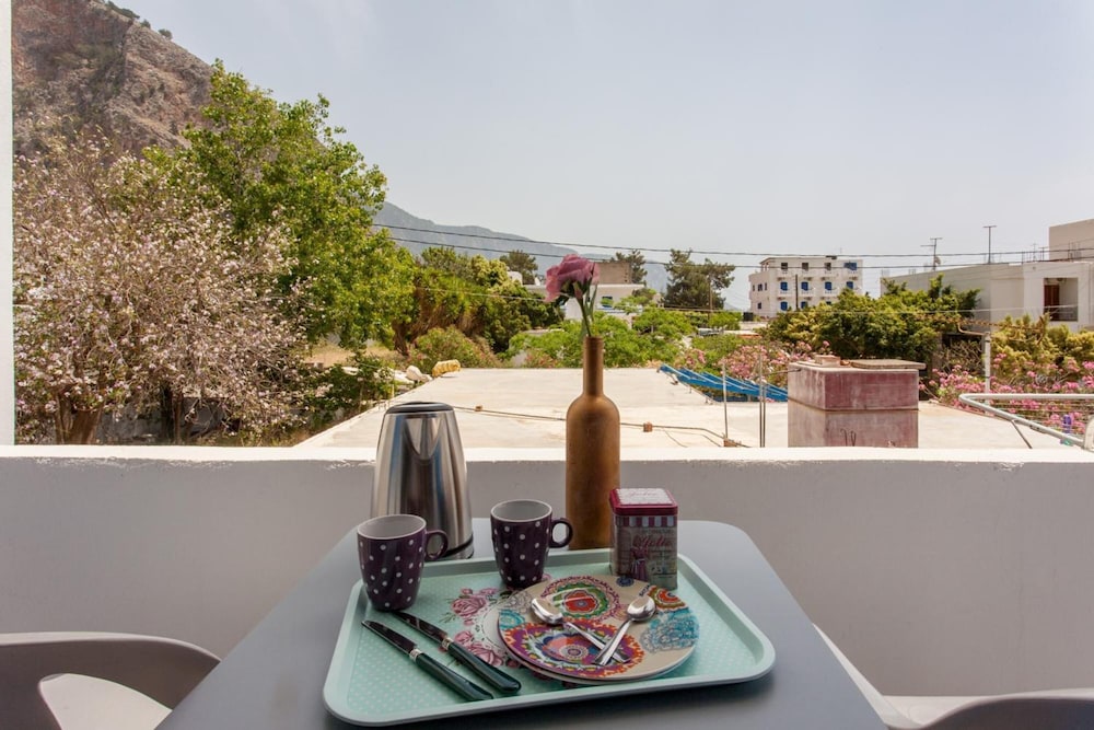 Panorama Rooms view 5