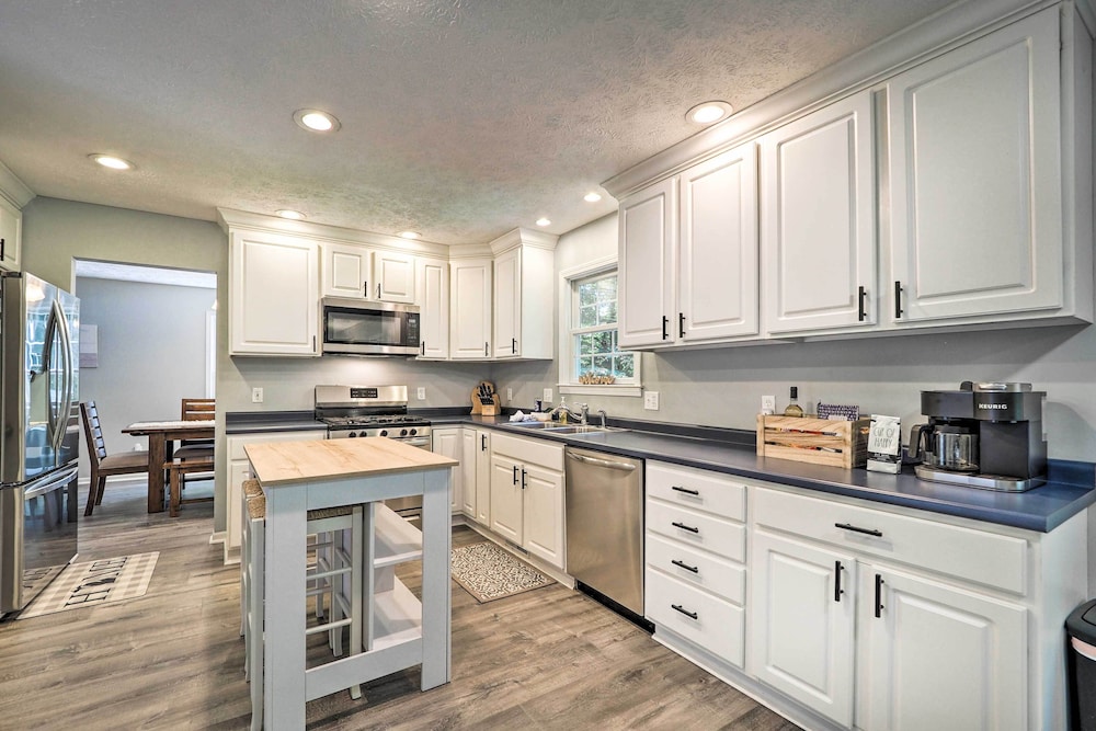 Beulah Family Home 2 Mi to Dtwn Beach! - Property Image 35