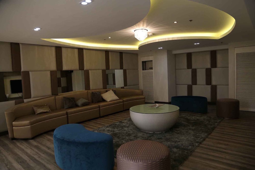 Solemare Parksuites Condo R Us, Parañaque - 23
