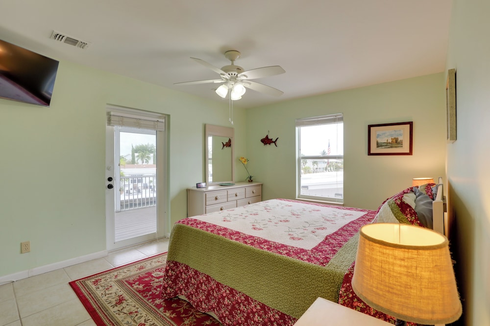 Canal-front Florida Keys Home w/ Private Dock