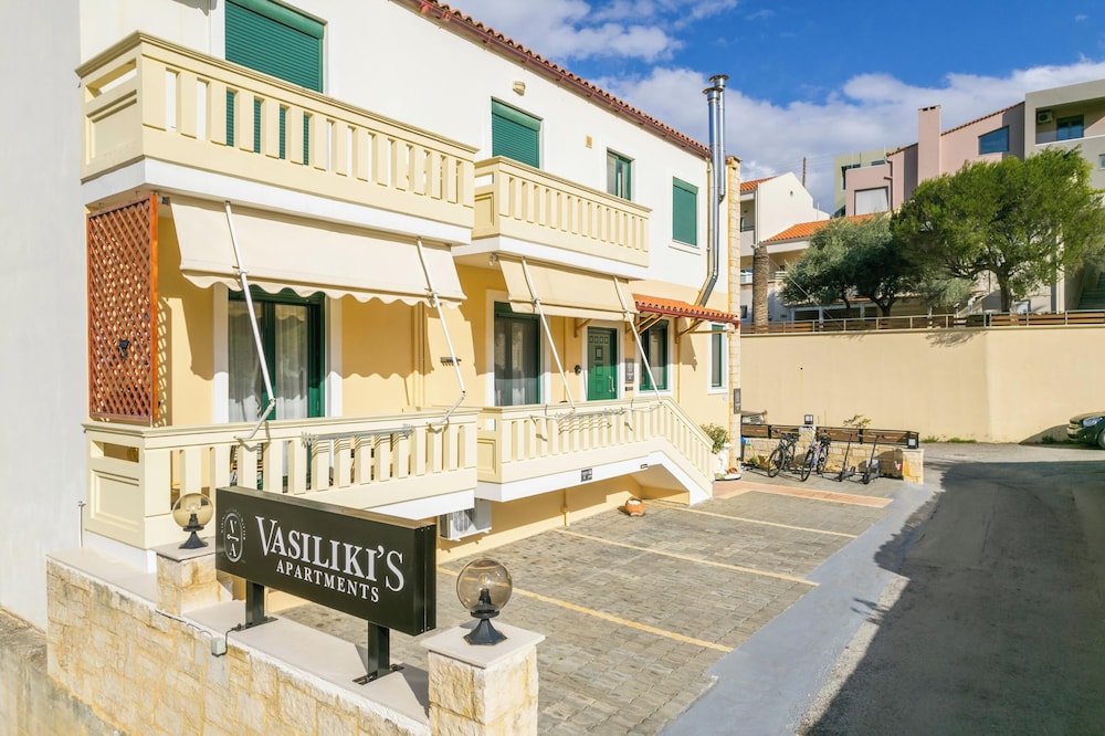 Vasilikis Apartments