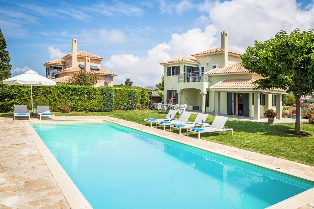 Villa Dionysus