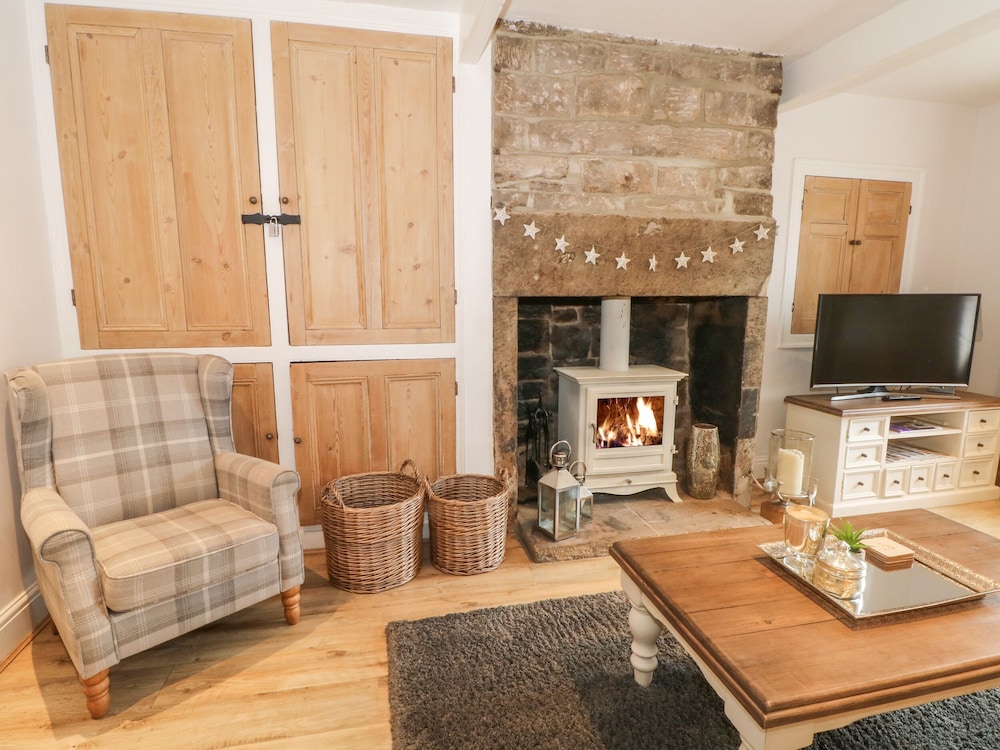 Springwood Cottage view 4