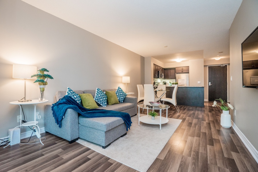 Aaira Suites Grand Trunk - Image 1