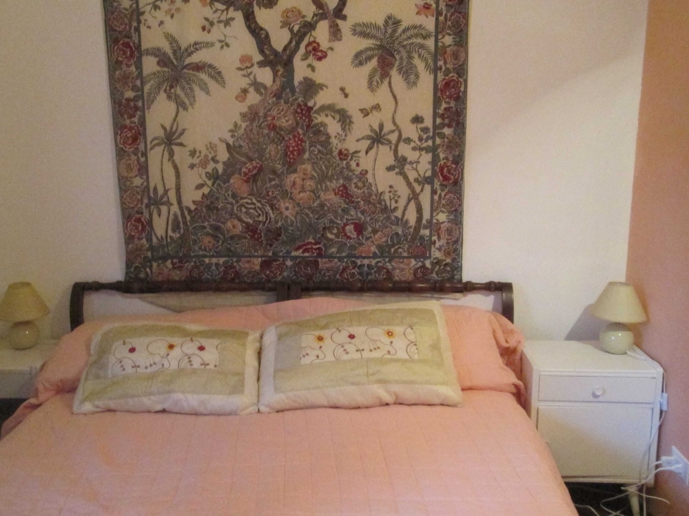 Cozy Holiday Home in Lerici near Sea photo 2