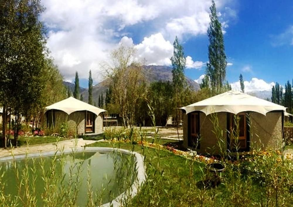 TIH Mystique Meadows Earth Homes