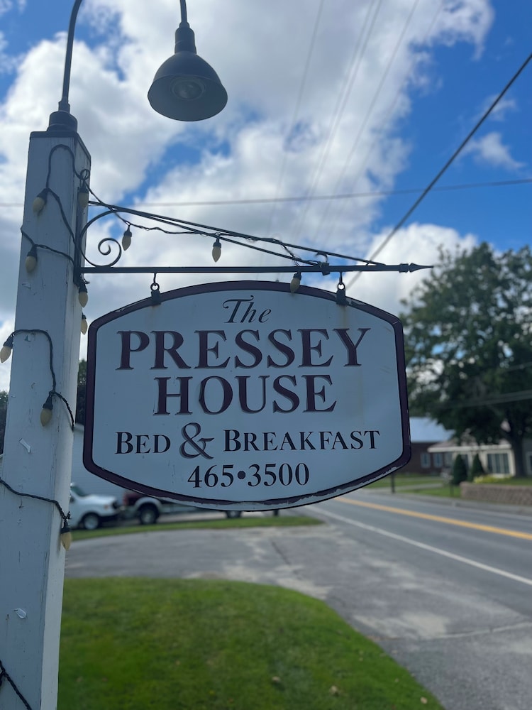 Pressey House Lakeside Bed & Breakfast
