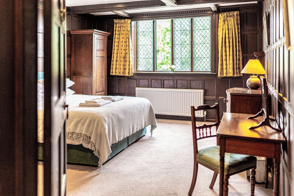 Severn End - 15th Century Manor House view 2