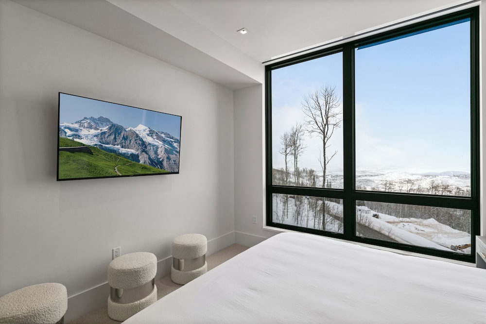 Argent at Deer Valley Resort - Three Bedroom Deluxe #203 3 Condo