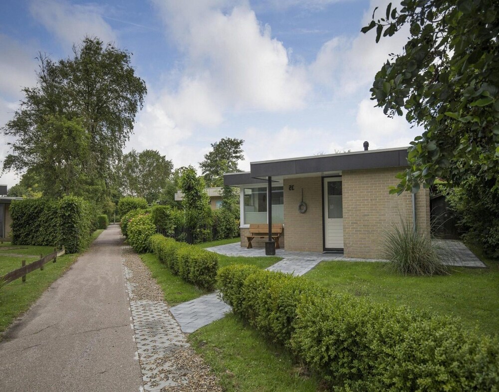 Sint Maartenszee: Renovated Family Retreat