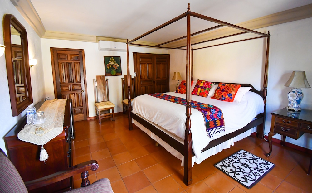 Collection O Casa Bella Hotel Boutique, Cabo San Lucas