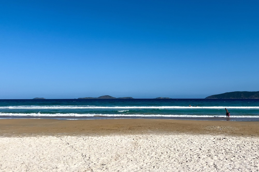 House in Cabo Frio for 8 People Pontal do Per B