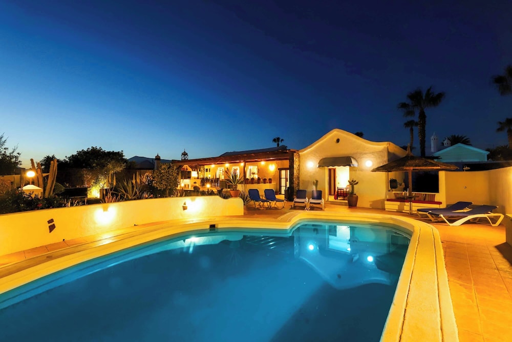 Villa Dos Piedras