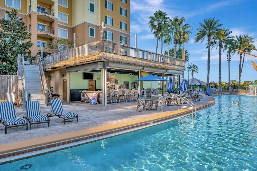2BR Fireworks View With Pool Spa 5 Minutes to Disney