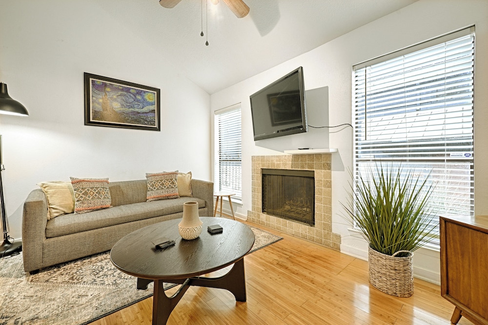 Heart of Austin Hideaways