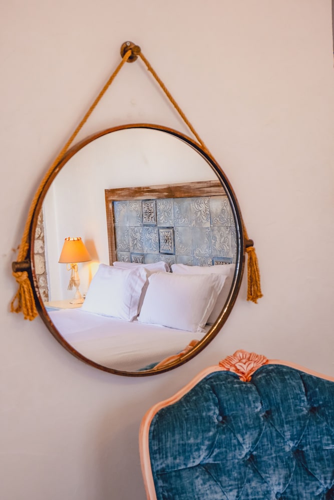 Bay C Otel - Image 38