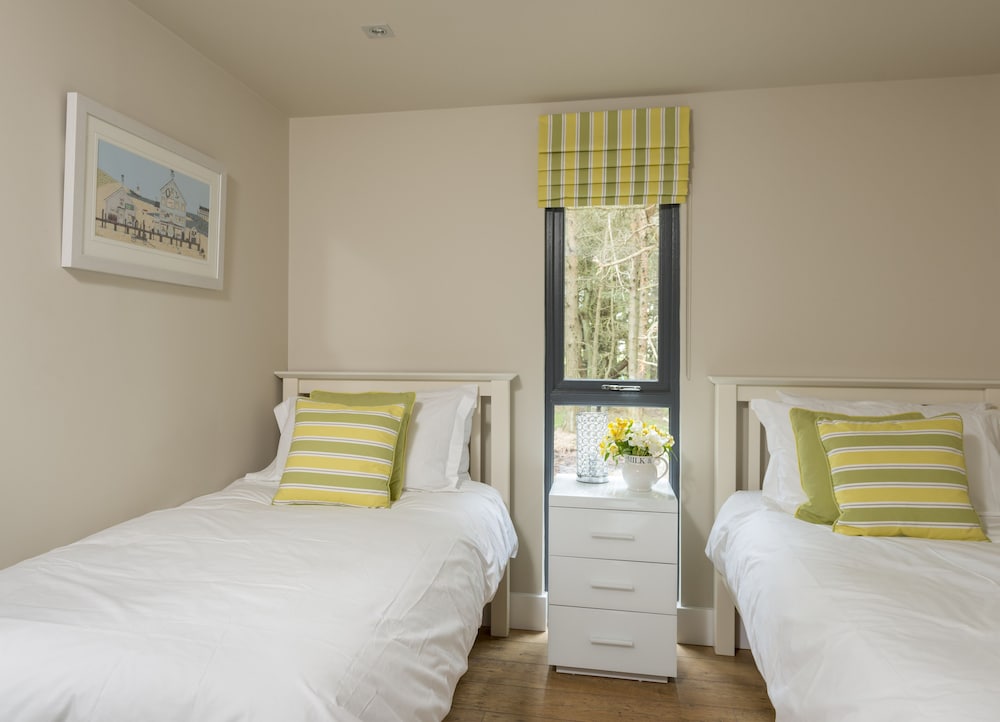 Bracken Howe Lodge view 4